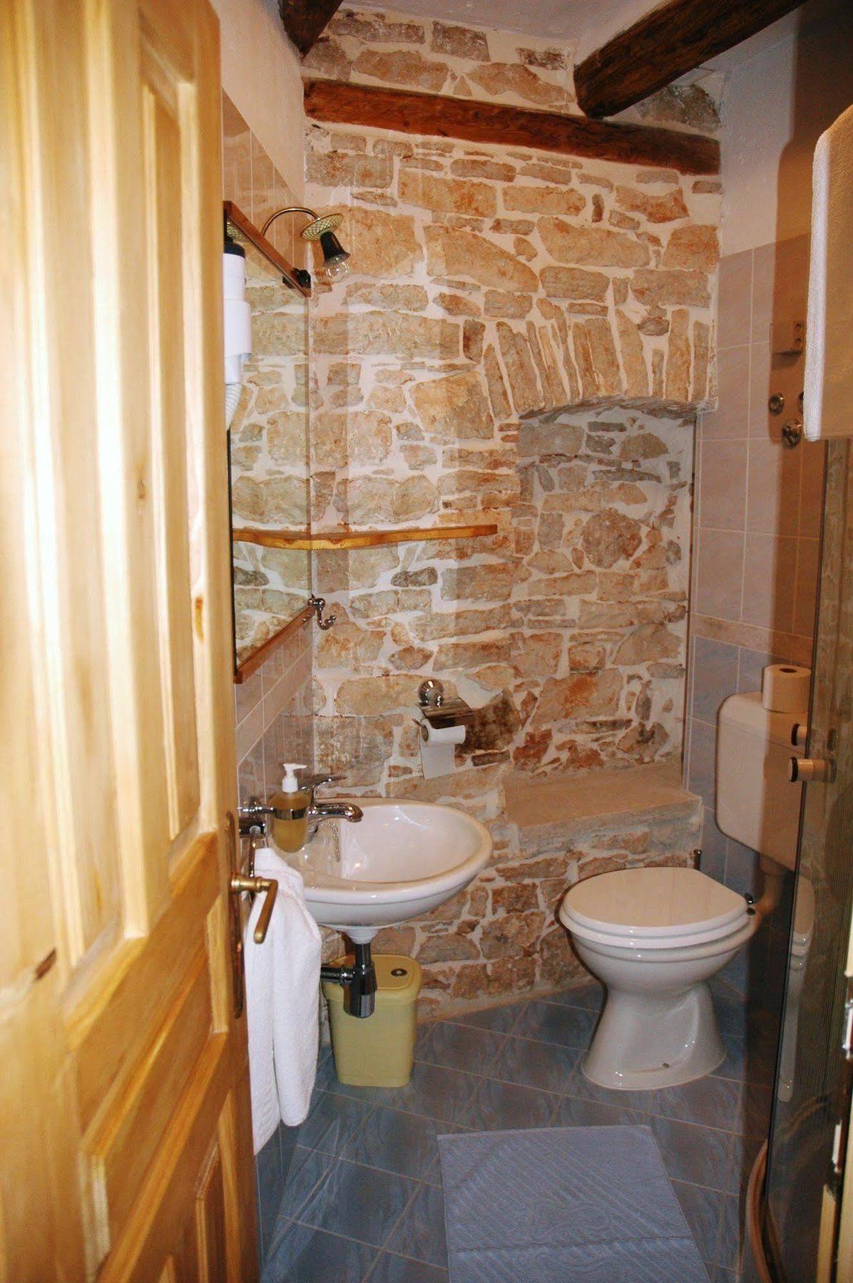 Kastel Kastelir Bed & Breakfast Exterior photo